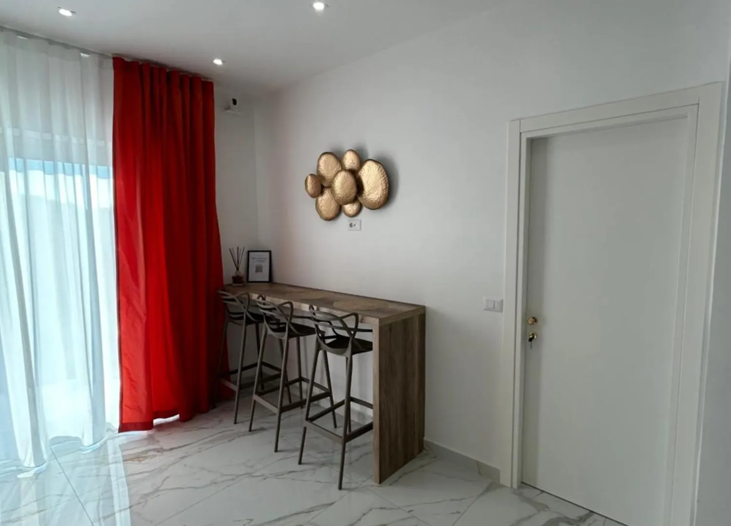 Savior Deluxe Rooms Naples Italy
