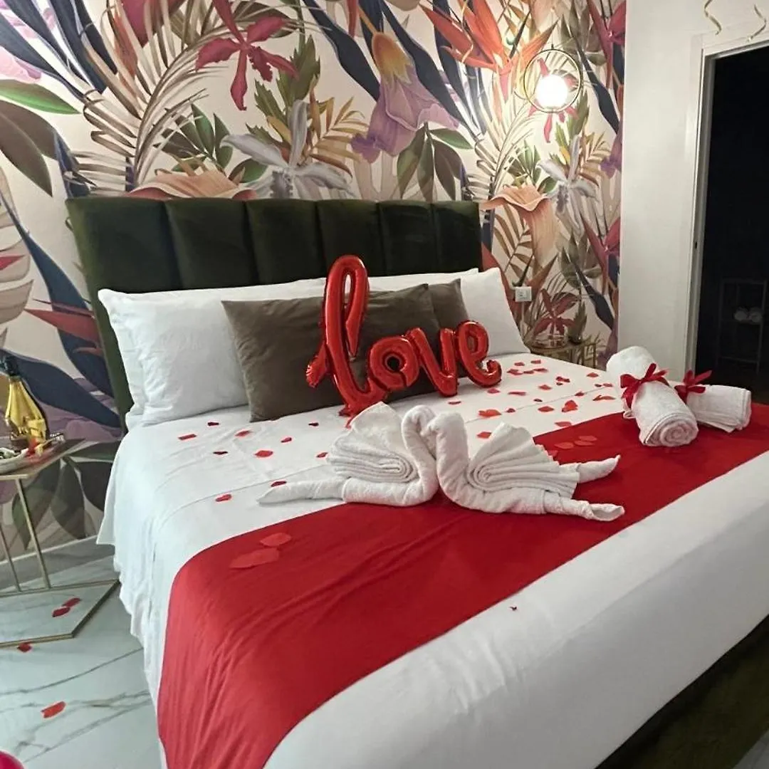 Bed & Breakfast Savior Deluxe Rooms Naples Italy